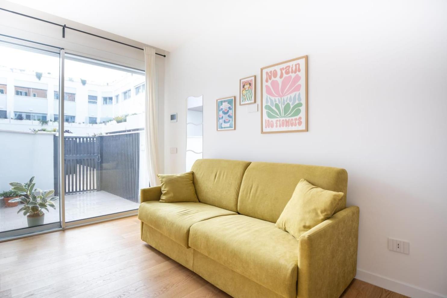 Apartment Labicant Rom
